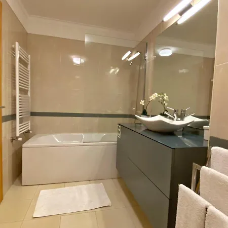 Jardins Da 211 Parede